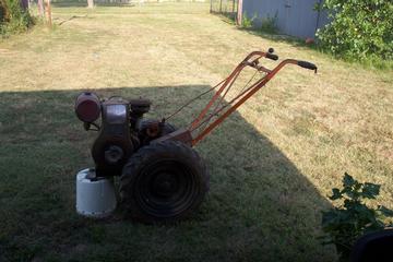 Two Wheeled Bready Tractor