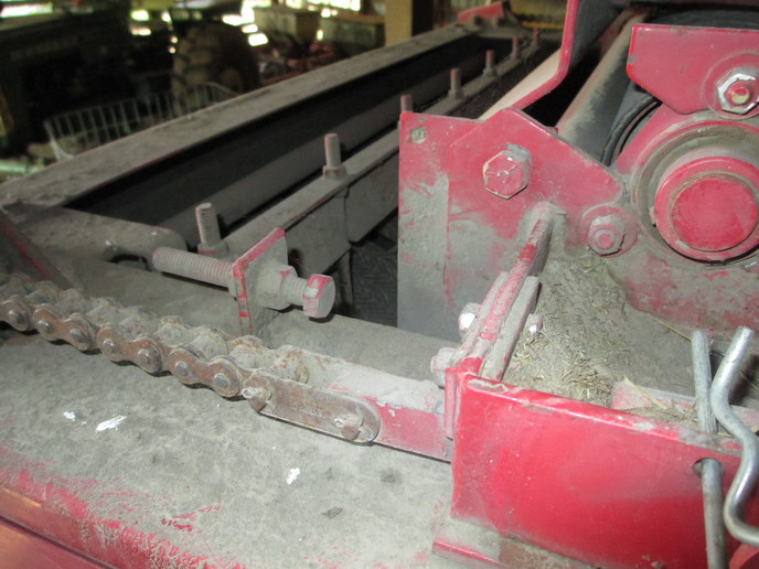 Questions?? Gehl 1400 round baler Yesterday's Tractors