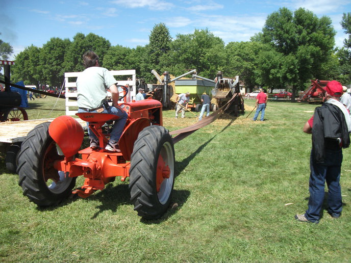 Misc Hanley Falls Pics Yesterday's Tractors