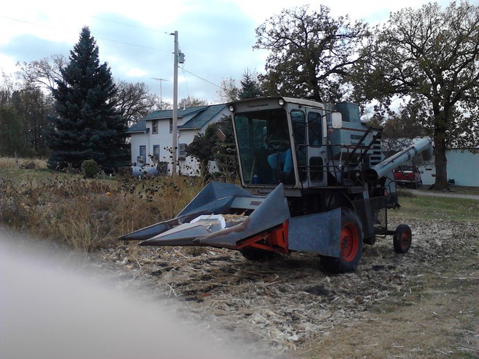 My K gleaner combine Yesterday's Tractors