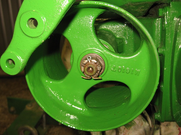 JD M belt pulley John Deere Forum Yesterday's Tractors