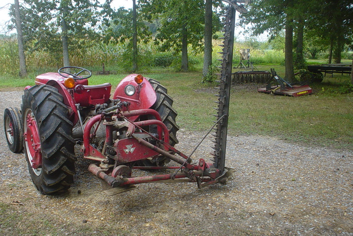 Ford 501 Sickle Bar Mower & Cl... - Yesterday's Tractors