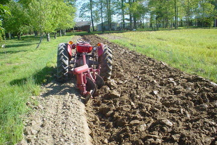 spank australia swim ford three bottom plough