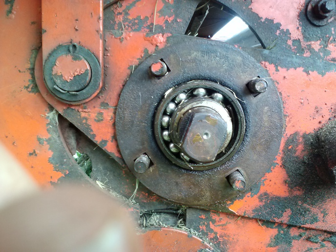 555 Case Haymower finally fixed - Yesterday's Tractors