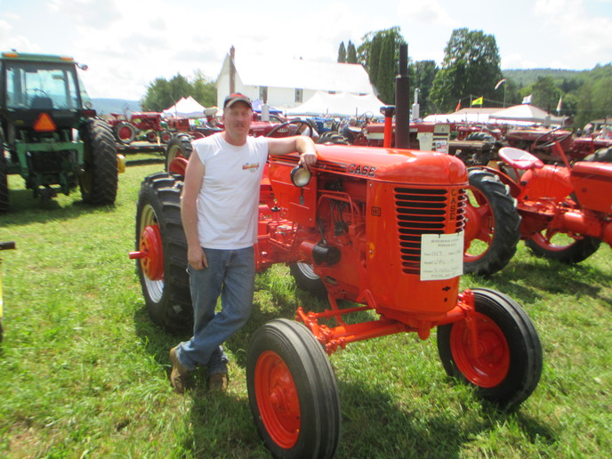 We all made it to the Roseboom Show Yesterday's Tractors