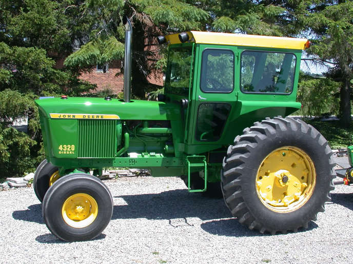 1971 jd 4000 power shift Yesterday's Tractors