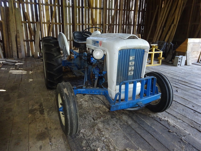 I thought the 801 was Fords first Yesterday's Tractors