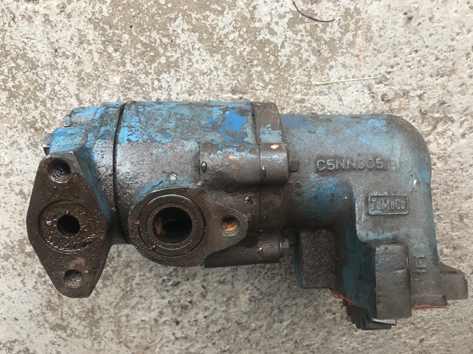 Ford 3000 Tractor Hydraulic Pump