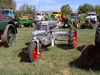 Tractor -  Silver King (Narrow-Front)