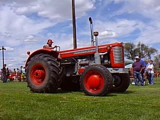 Massey Ferguson Tractor -  Massey-Ferguson 97