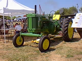 John Deere Tractor -  JD 60