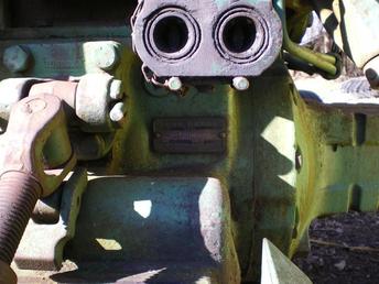 jd 3020 serial number location