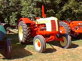 Cockshutt 50 Deluxe Tractor