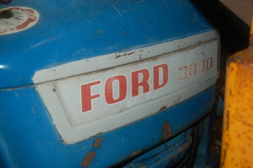 1965 Ford 3000 - View of the right cowl decal, taken from the rear, looking forward.