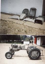 1954 Allis Chalmers CA - After Sandblasted  - HERE YOU CAN SEE I HAVE TAKE ALL THE PARTS FENDERS GRILL HOOD SEAT BATERY BOX AND GAS TANK APART AND SANDBLASTED APART FROM THE CHASSIS
