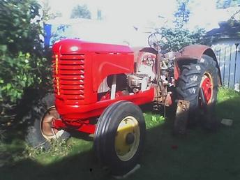 1940 Massey Harris 201 - More Progress - Repairing and painting from front to back (literally)