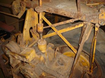 1955 Minneapolis Moline Model L Unitractor - Transmission Top - Ongoing restoration project.