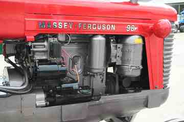 1959 Massey 98 - Air Cleaners - Showing correct Oil Bath Air Cleaners, on massey '98'