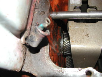 Oil leaking from rear weep hole | Yesterday's Tractors Forums