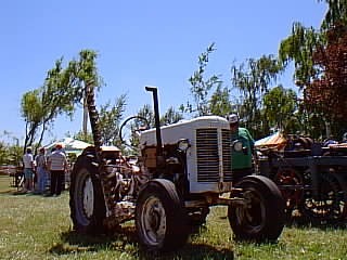 Silver King (Wide Front) Tractor