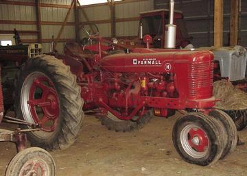 1939 Farmall H - This is a picture of my very updated 1939 Farmall H. It has the M