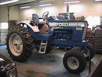 1975 Ford 9600 - This tractor is totally restored and had 3700 hours before restoration
