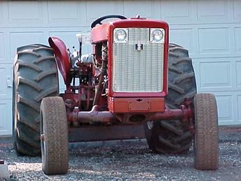1965 International 606 Utility - I have had this tractor for eighteen months. I grade a mile  of dirt gravel road on MtLassen at the 3150' elevation.I have three point rear blade, post hole auger, rock rake, single 4' ripper and a combination two gang plow, five piece ripper, four piece cultivator that I use on it. The engine runs great, paint and sheetmetal are under restoration. I have had hydraulic and clutch problems that I fixed myself with the aide of manuals.