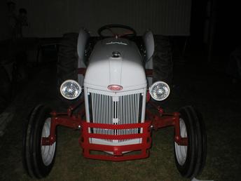 1952 Ford 8N (After) - The beast awakens