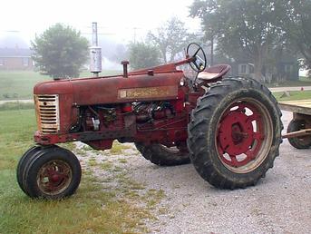 1957 Farmall 350 Diesel (Continental) - Tractor is very rare--starts and runs on diesel.About ready to be painted-took fenders and emblems off to paint.Tractor on very good condition.