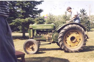 1941 John Deere BR - my first ride on john deere tractor