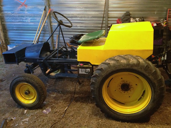 197174? Unsure (20130617) Tractor Shed