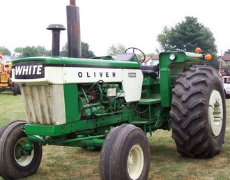 Oliver 2155  1970 - This is a 1970 White Oliver- they were Moline G1350 renamed repainted