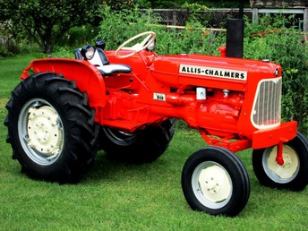 Allis Chalmers D10 Series Iii...Restored -  Fun little tractor to restore. Refinished  with PPG Delfleet polyurethane paint.