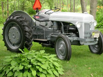 1944 Ford 2N -