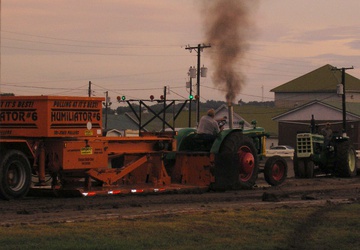 Oliver Super 99 GM - Pulling at the Oliver show in Wooster Ohio 2011