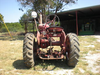 1958 Farmall 130 - this is a rear view picture of my 1958  farmall 130.