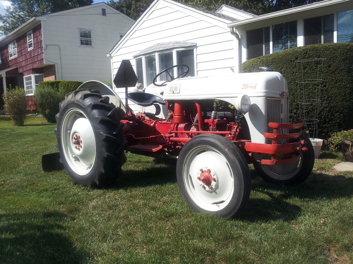 1951 Ford 8N Tractor  - MEMBER OF THE NORTH AMERICAN  FORDSON,FORD