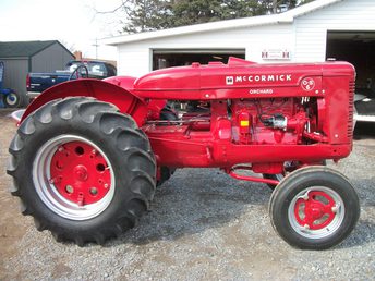 1946 Mccormick Deering OS6 Orchard - I fully restored this 0S6