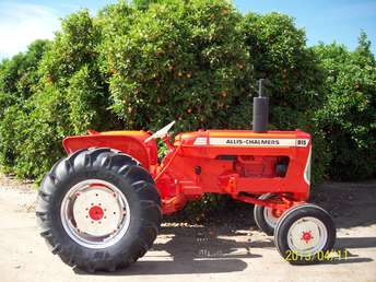 1960 Allis Chalmers D-15 Diesel Tractor - Restorted to new.
