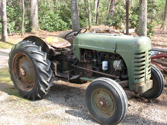 1955 Oliver Super 55  - Been sitting for a while now back  running.