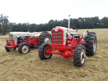 1958 Ford 861 Powermaster And 1957 Ford 600 -