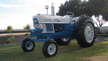 1963 Ford 6000 - Very good mechanical tractor with only 2312  original hours. I just finished this tractor  to add to my other two 6000's