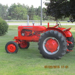 1954 Allis Chalmers WD45 - Tractor done in memory of family members that worked at Allis Chalmers LaPorte Works LaPorte, Indiana.