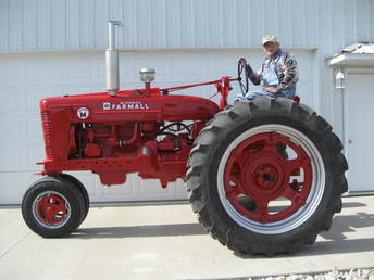 1953 Super M Farmall - This tractor has been in my family for 40 years{My Dad,BIL,Niece,now me}.