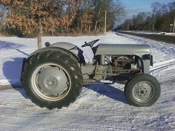 1954 Ferguson To 30 - THIS TRACTOR IS FOR SALE SHE RUN GREAT