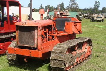 Allis-Chalmers HD-5 - 28th of January 2017 Edendale Crank-Up Weekend Southland New-Zealand Allis-Chalmers HD5 another common crawler in New-Zealand