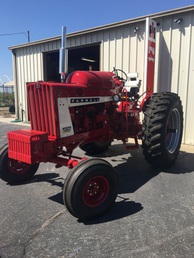 1966 Farmall 806 L.P. -       This was a Texas cotton tractor I purchased it out of Anson TX and restored it and now she is my Cal-Tex. cotton girl.    Being I too was a cotton farmer when she was new.