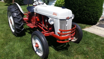 1951 Ford  8N  Tractor - RUNNING, TROUBLESHOOTING FUEL PROBLEMS  TODAY.