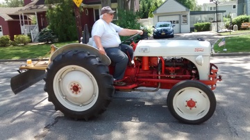 1951 Ford  8N  Tractor - TAKING THE FORD 8N FOR A GOOD RIDE.