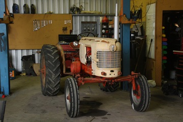 1957  Case 300  - 14-03-2017 Chertsey Mid-Canterbury New-Zealand Case 300 runs like a clock ! owned by Rodger Love and not for sale !